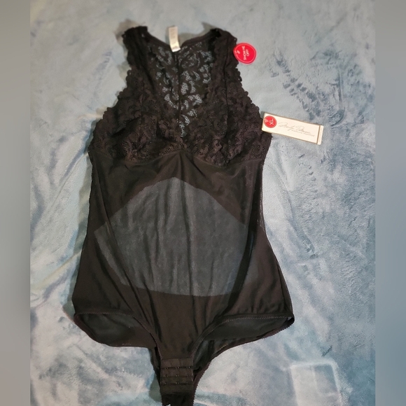 Marilyn Monroe IntimaElegant Black Sheer Lace Bodysuit Womens XL - Picture 6 of 12